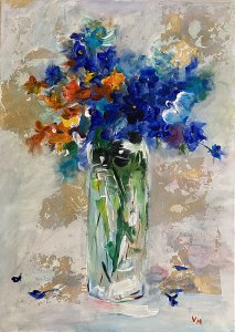 Modré květiny v vaze
