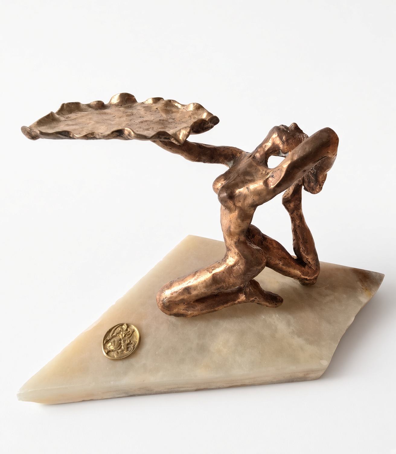 Jednorožec kráľovského holuba „Sukha Eka Pada Raja Kapotasana“, Barbora Paulovičová — Meditative, Bronze — 20 × 27 cm