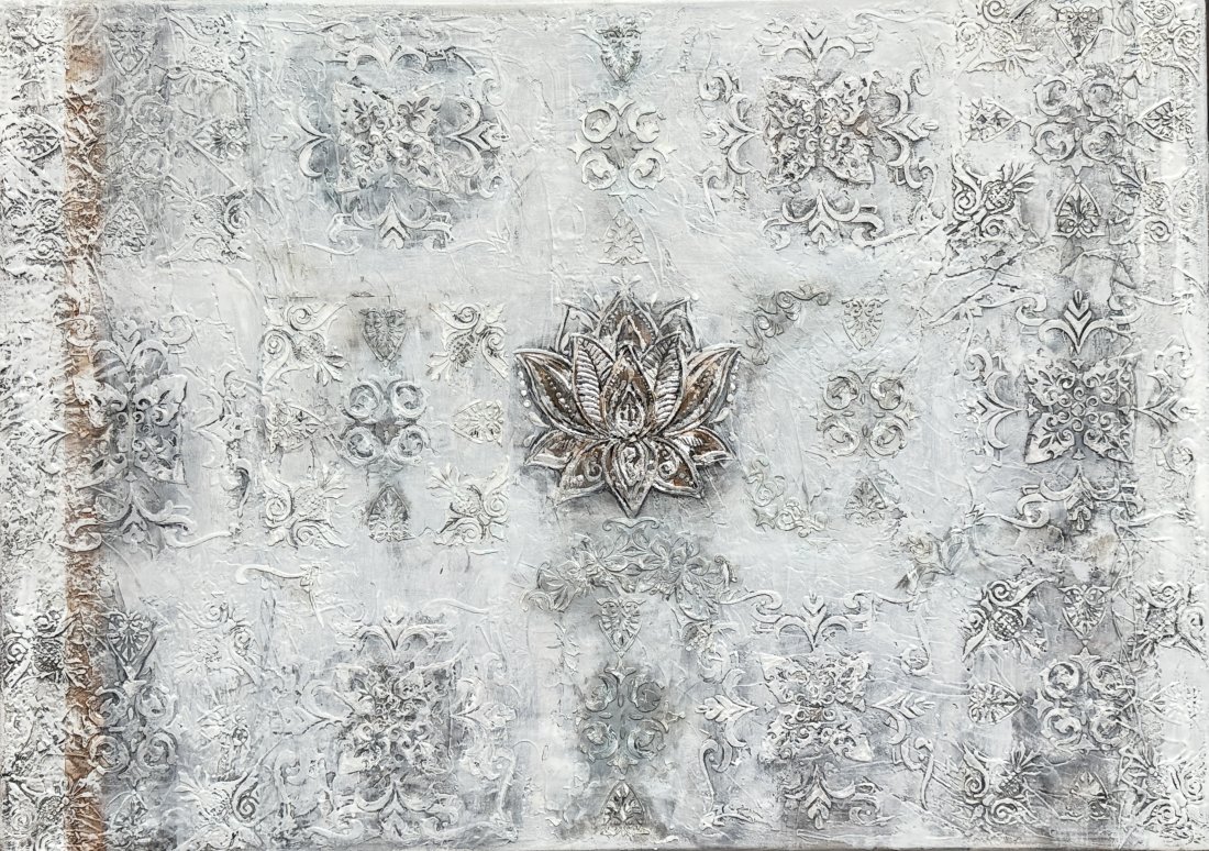 Embossed Lotus Harmony