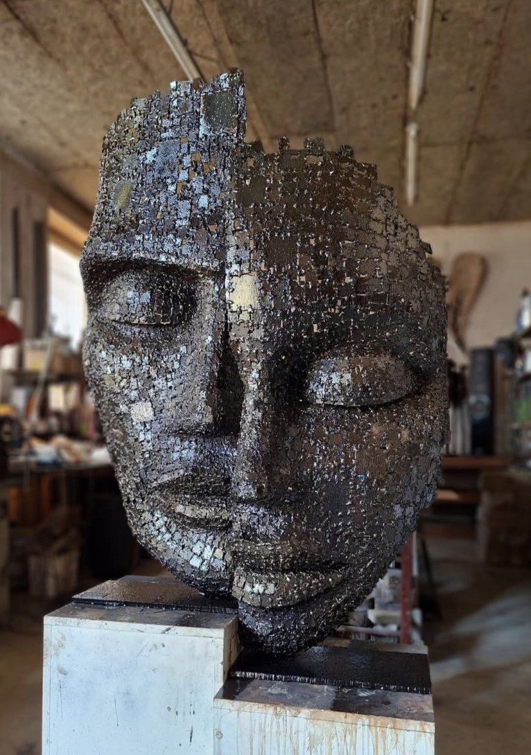 MOSAIC FACES 