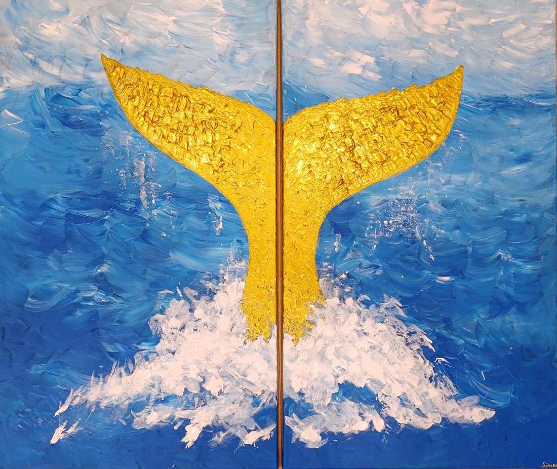 GOLDEN WHALE